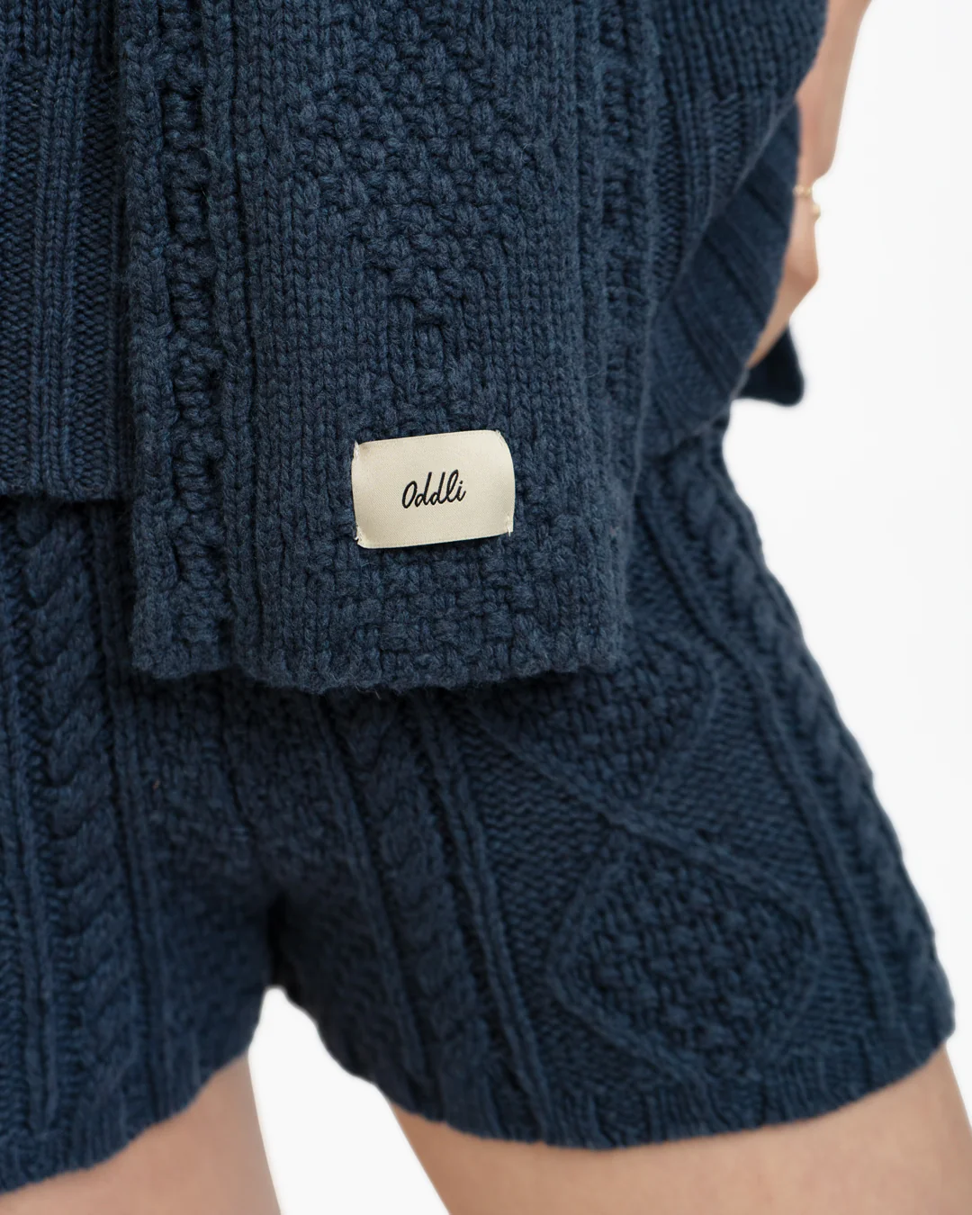 Cable Knit Skinny Scarf - Image 6