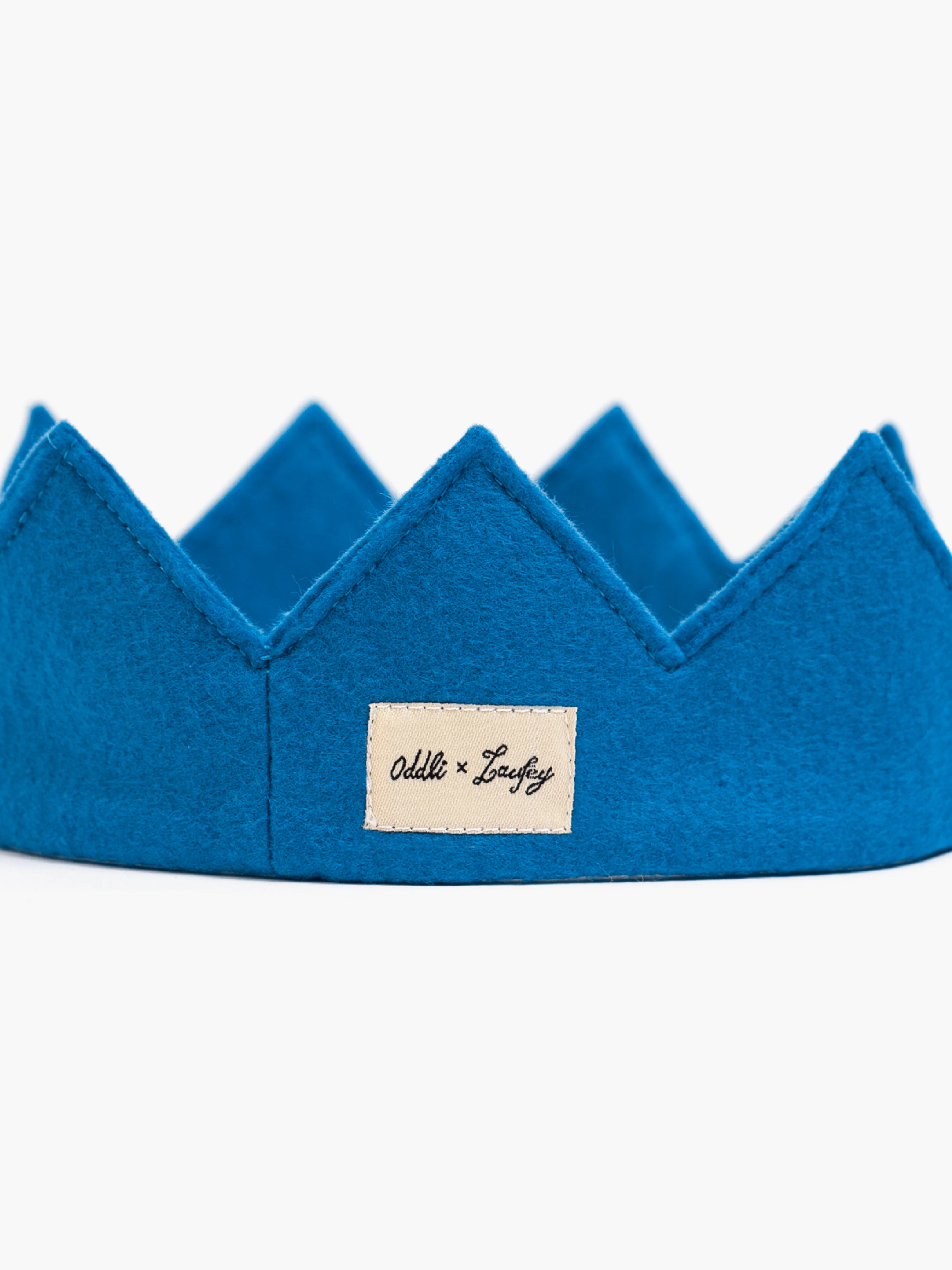 Laufey x Oddli Crown Kit - Image 3